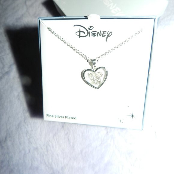 Disney Minnie Mouse Fine Silver Embossed Heart Necklace NWT/NEW - Picture 2 of 10